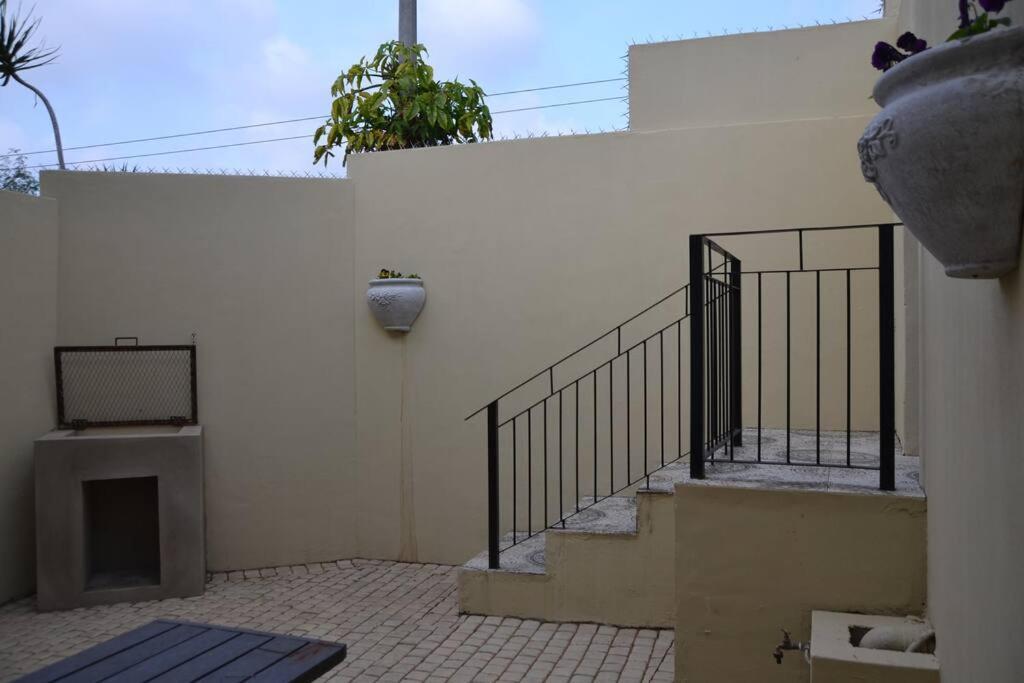 Durban Italian Villa 3 Εξωτερικό φωτογραφία
